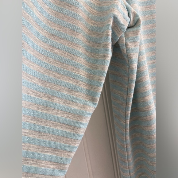 Chico’s Long Sleeve Top Nautical Coastal Stripes Aqua Blue Silver Grey XL 16 - Picture 5 of 6
